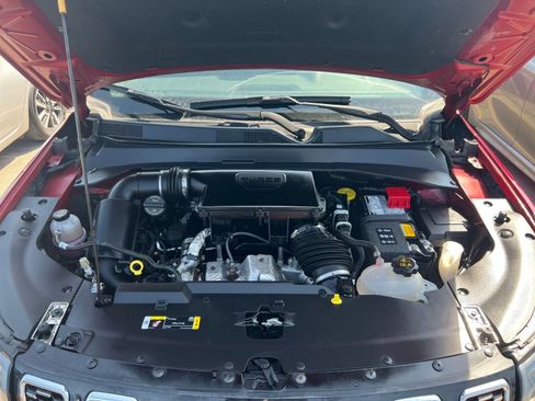 Used 2025 Jeep Compass Limited image 34