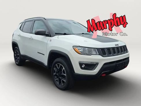 Used 2019 Jeep Compass Trailhawk AWD/4WD image 3