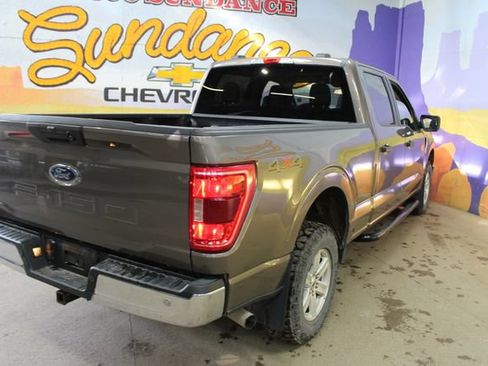 Used 2022 Ford F150 XLT w/ Trailer Tow Package AWD/4WD image 4