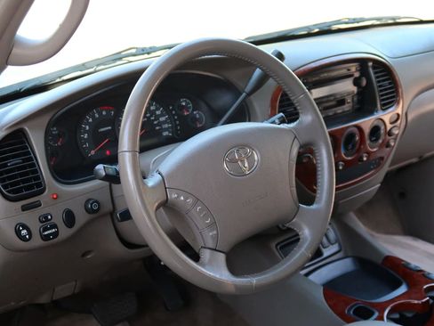 Used 2006 Toyota Tundra Limited RWD image 24