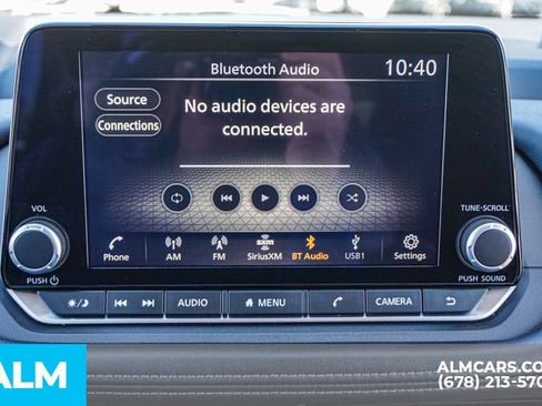Used 2025 Nissan Rogue SV FWD image 36