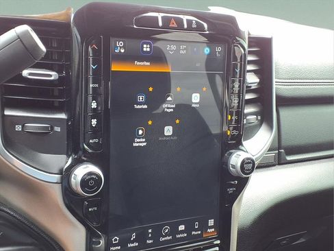 Used 2024 RAM 2500 Laramie image 31