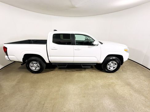 Used 2023 Toyota Tacoma SR w/ SR Convenience Package RWD image 8