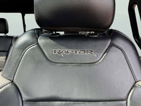 Used 2017 Ford F150 Raptor w/ Equipment Group 802A Luxury image 20