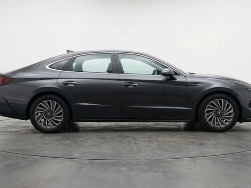 Used 2025 Hyundai Sonata SEL image 11