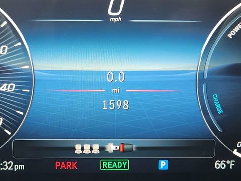 Used 2026 Mercedes-Benz GLE 450e GLE 450e image 30