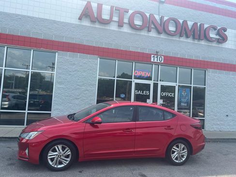 Used 2020 Hyundai Elantra SEL FWD image 3