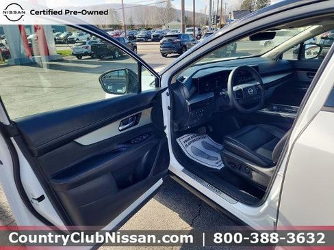 Certified 2025 Nissan Murano SL AWD/4WD image 10