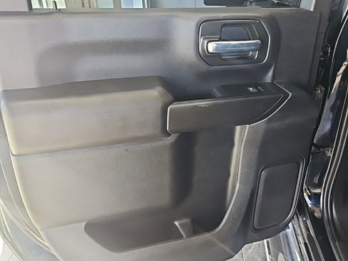 Used 2023 Chevrolet Silverado 2500 LT image 19