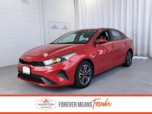 Used 2024 Kia Forte LXS FWD image 1