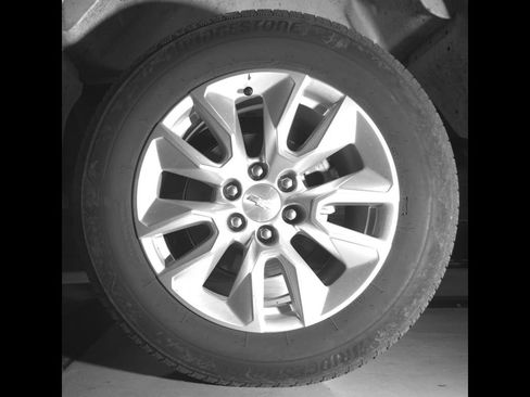 Used 2024 Chevrolet Silverado 1500 Custom RWD image 16