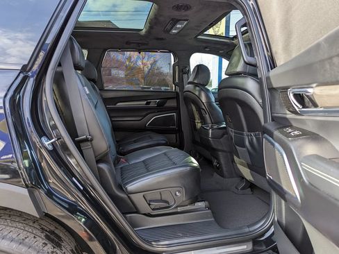Used 2024 Kia Telluride SX Prestige X-Line AWD/4WD image 37