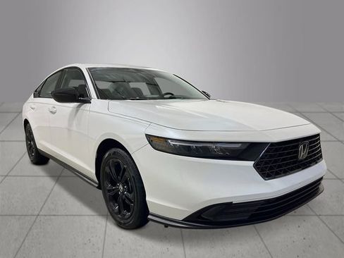 New 2025 Honda Accord SE image 8