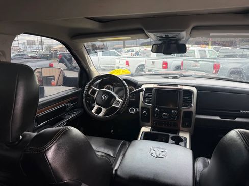 Used 2014 RAM 3500 Laramie AWD/4WD image 13