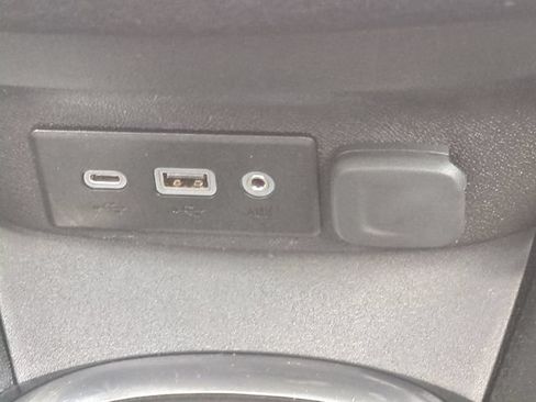 Used 2024 Chevrolet Malibu LT FWD image 25