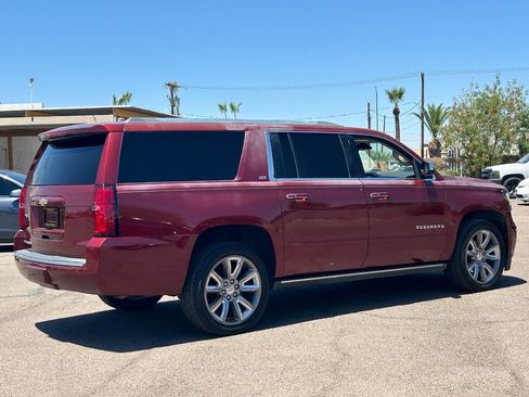 Used 2016 Chevrolet Suburban LTZ RWD image 3
