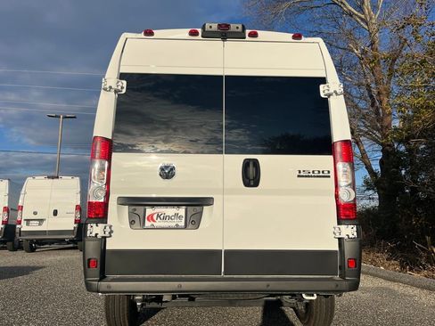 New 2026 RAM ProMaster 1500 w/ Quick Order Package 22G SLT image 22