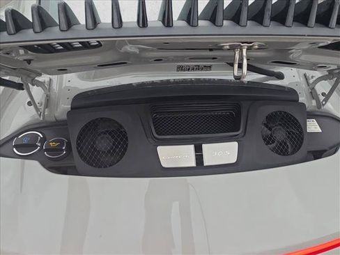 Used 2019 Porsche 911 Carrera 4S AWD/4WD image 21