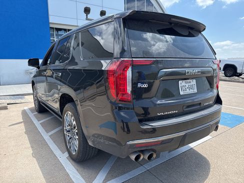 Used 2024 GMC Yukon Denali Ultimate AWD/4WD image 8