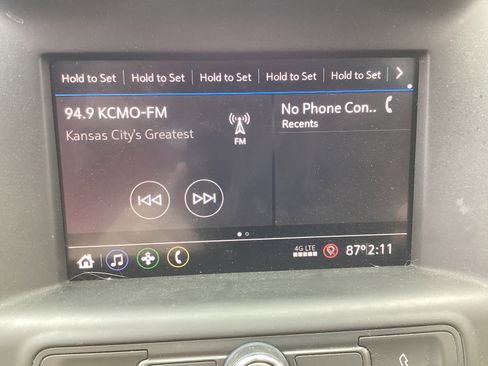 Used 2021 GMC Terrain SLE w/ Driver Convenience Package image 11