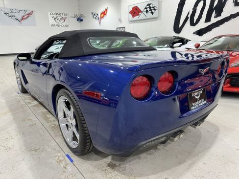 Used 2007 Chevrolet Corvette Convertible w/ Preferred Equipment Group RWD image 3
