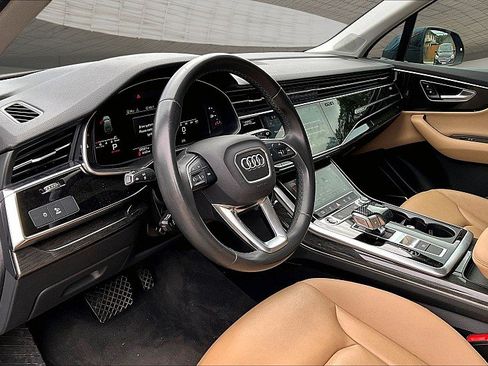 Used 2021 Audi Q7 2.0T Premium Plus w/ Premium Plus Package AWD/4WD image 10