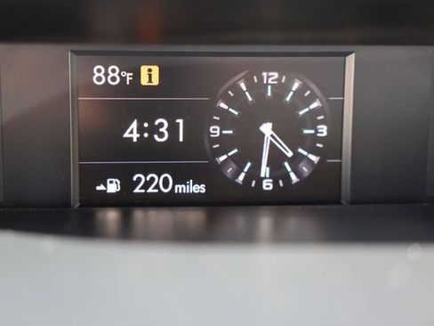 Used 2017 Subaru Forester 2.5i w/ Alloy Wheel Package image 26