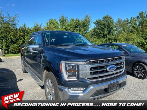 Used 2023 Ford F150 Lariat w/ Equipment Group 502A High AWD/4WD image 1