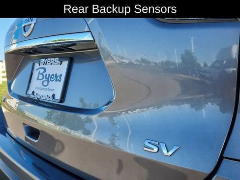Used 2019 Nissan Rogue SV FWD image 14