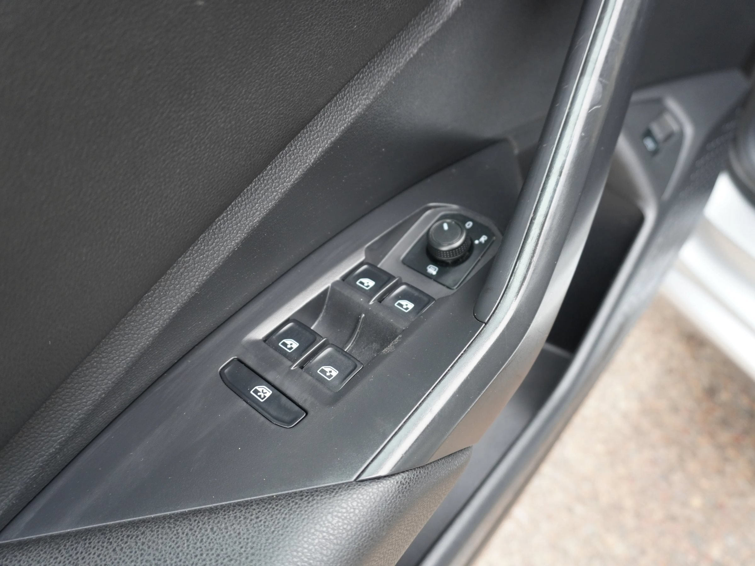 Used 2020 Volkswagen Jetta S w/ Driver Assistance Package FWD image 12