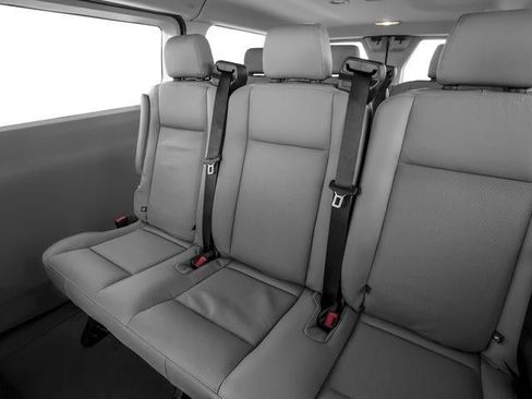 Used 2016 Ford Transit 350 XLT RWD image 12