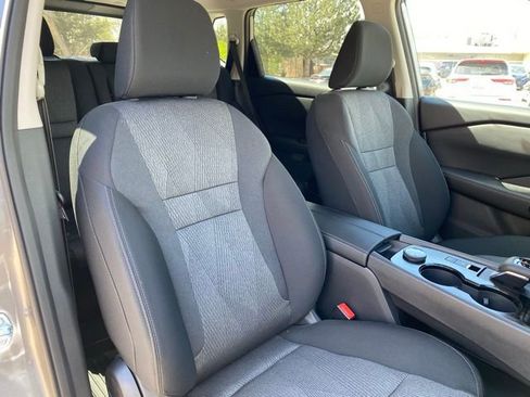 New 2026 Nissan Rogue SV AWD/4WD image 9