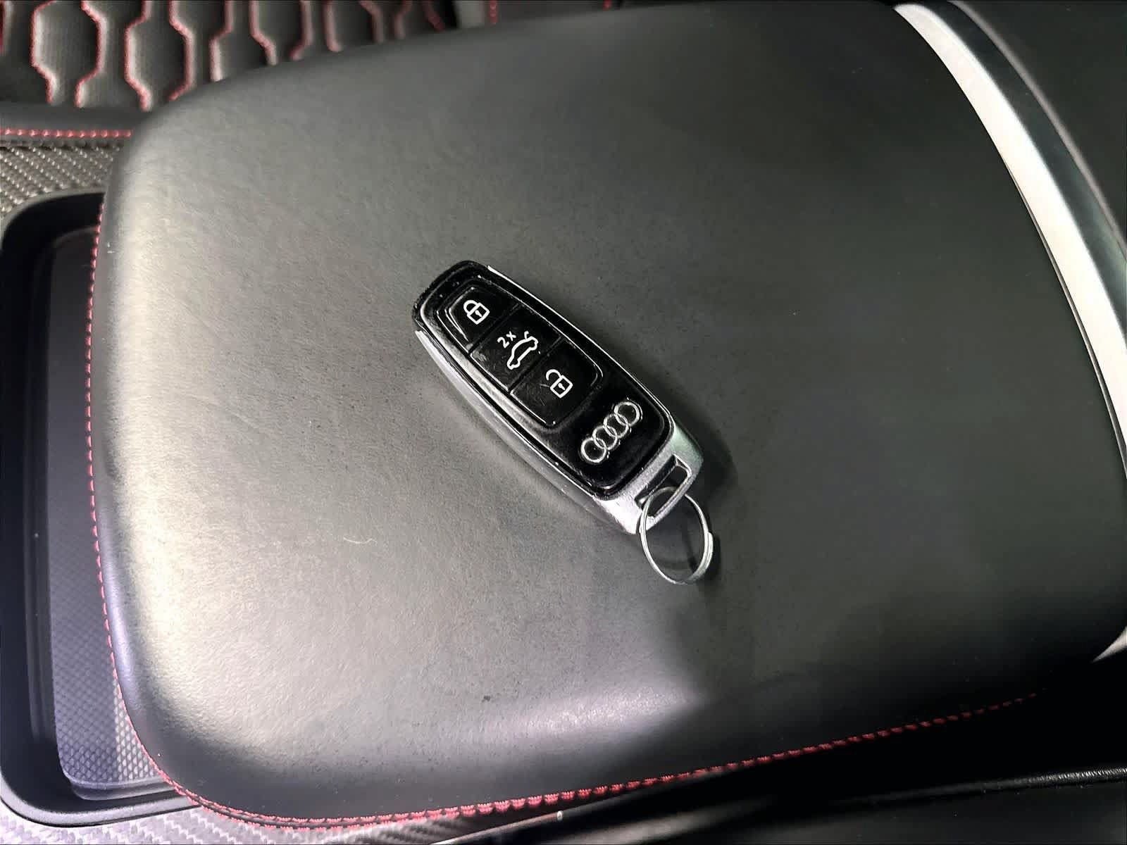 Used 2021 Audi RS Q8 AWD/4WD image 13