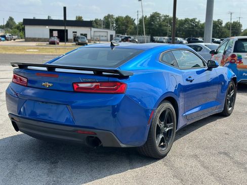 Used 2017 Chevrolet Camaro LT w/ Technology Package RWD image 5