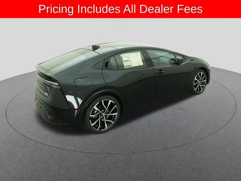 New 2026 Toyota Prius Plug-In Hybrid FWD image 9