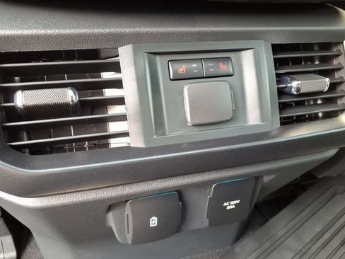 Used 2025 Ford F150 Raptor AWD/4WD image 20