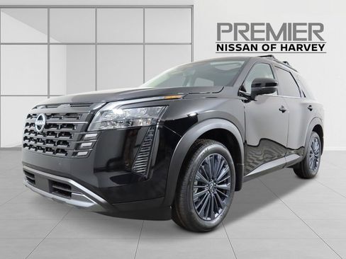 New 2026 Nissan Pathfinder SL w/ SL Premium Package AWD/4WD image 1