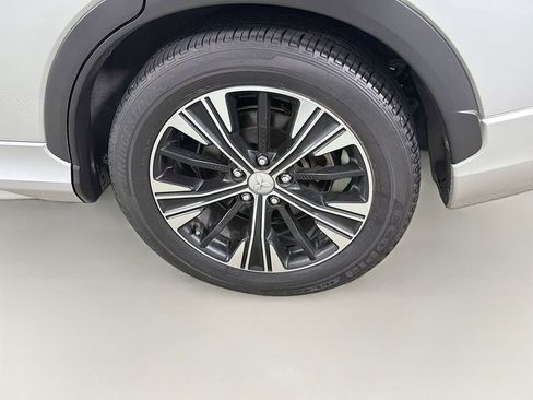 Used 2022 Mitsubishi Eclipse Cross SE FWD image 33