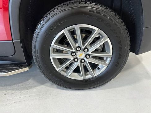 Certified 2023 Chevrolet Traverse LT image 14