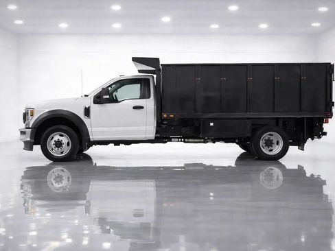 Used 2020 Ford F550 2WD Crew Cab Super Duty w/ Power Equipment Group image 2