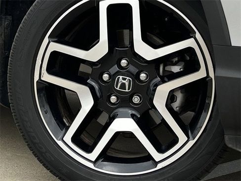 Used 2022 Honda Passport Elite image 11