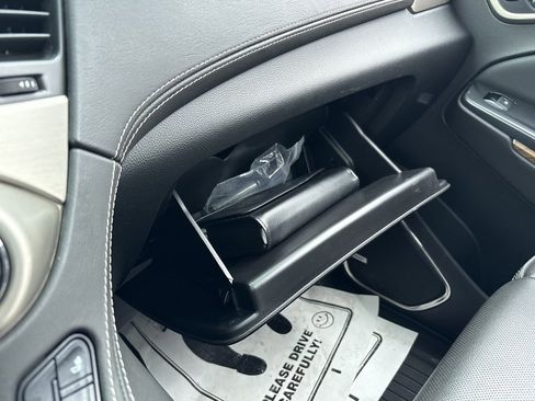 Used 2020 GMC Yukon Denali image 38