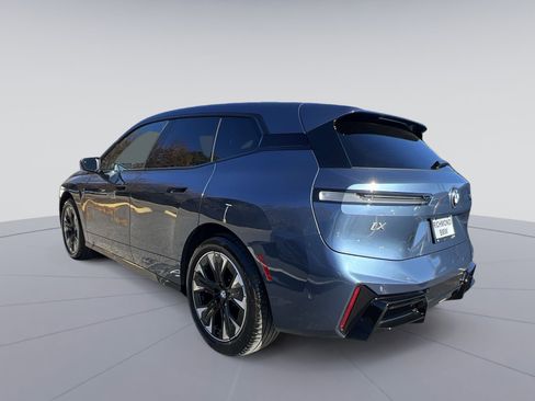 New 2026 BMW iX xDrive45 w/ M Sport Package image 7