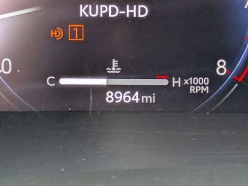 Used 2025 Toyota Grand Highlander image 33