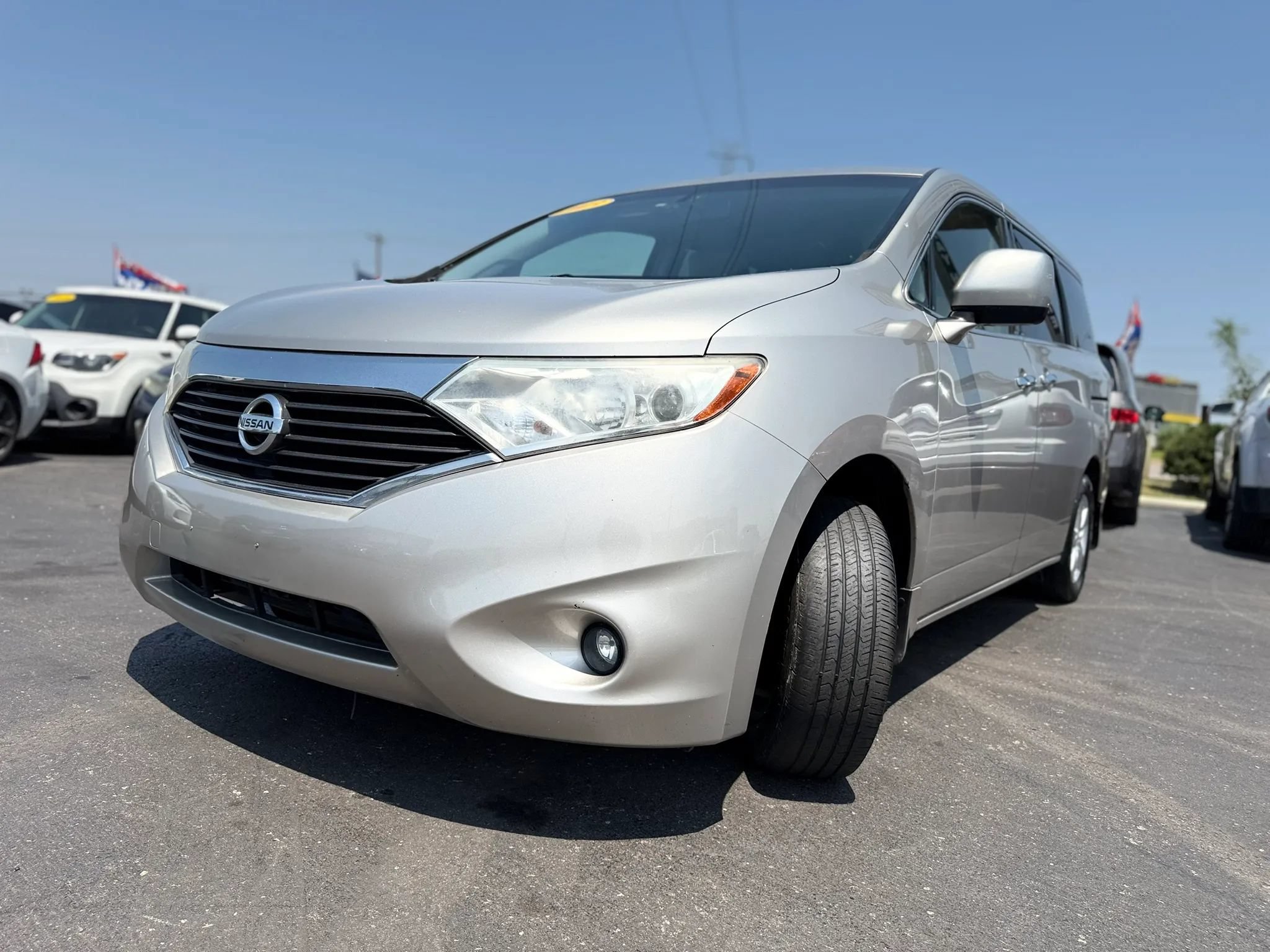 Used 2013 Nissan Quest SV w/ Leather Pkg FWD image 12