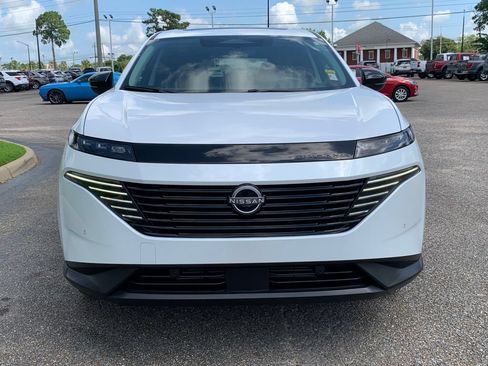 Used 2025 Nissan Murano SL AWD/4WD image 3