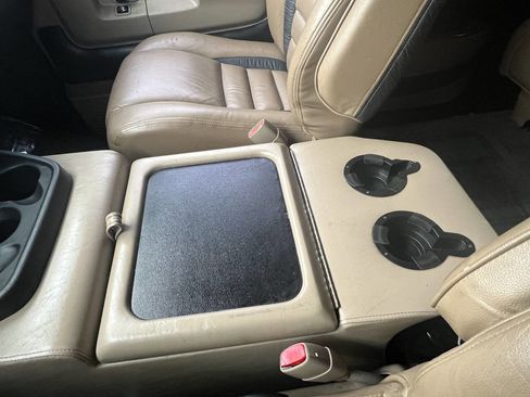 Used 2014 GMC Savana 1500 image 27