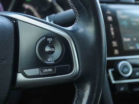 Used 2018 Honda Civic EX-L image 22