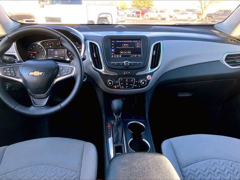 Used 2024 Chevrolet Equinox LT image 16
