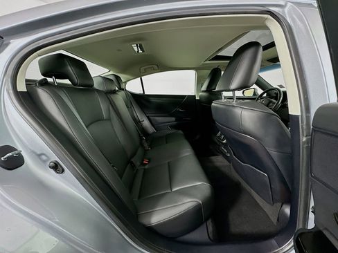 Used 2024 Lexus ES 250 w/ Premium Package AWD/4WD image 29
